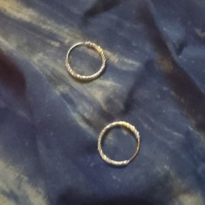 3/4" wide silver hoops dainty  hollow closure